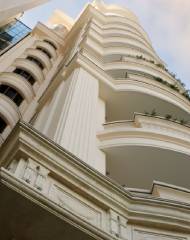 In Iran, it is known as Roman style because this style is close to Baroque era whose origin is Italy, and after being originated in France during King Louis the sixteenth, it was developed in Italy, Austria and Germany